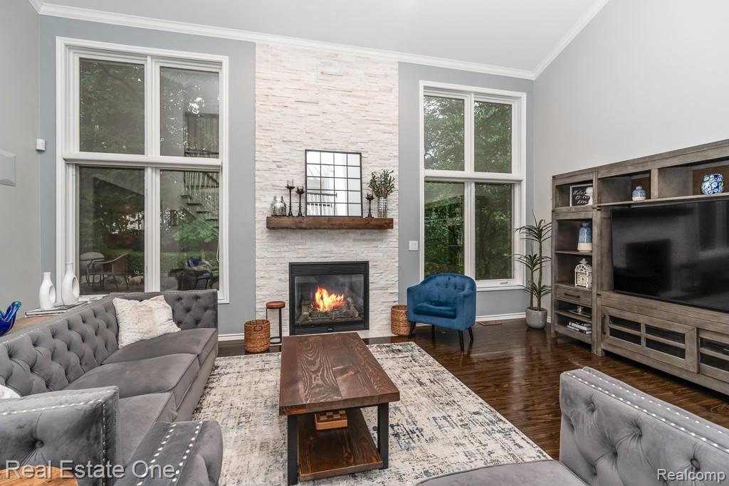 582 Bloomer Ridge Drive