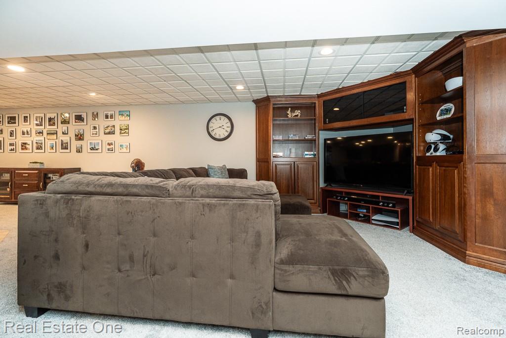 582 Bloomer Ridge Drive