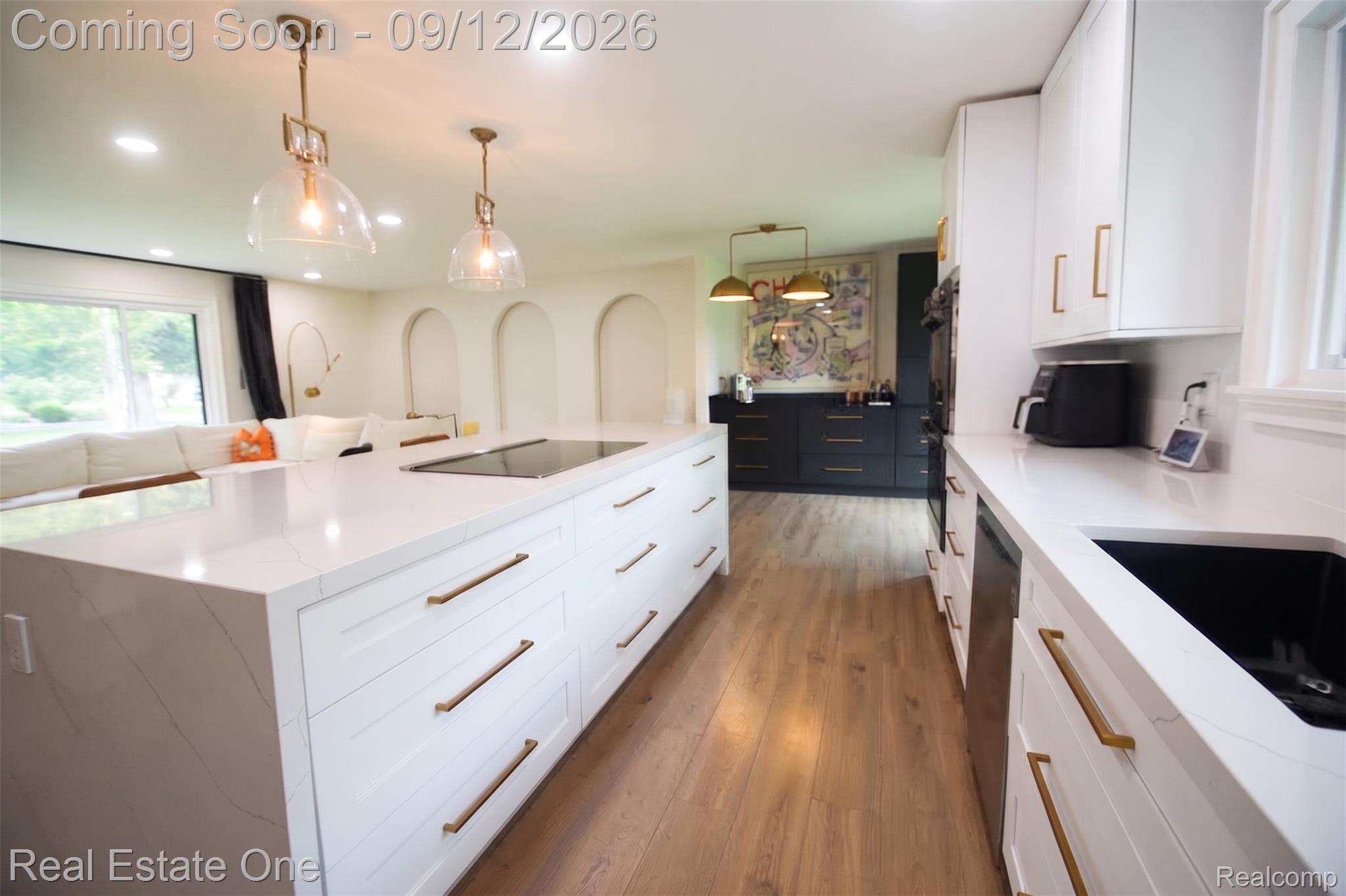 2911 Aldgate Drive