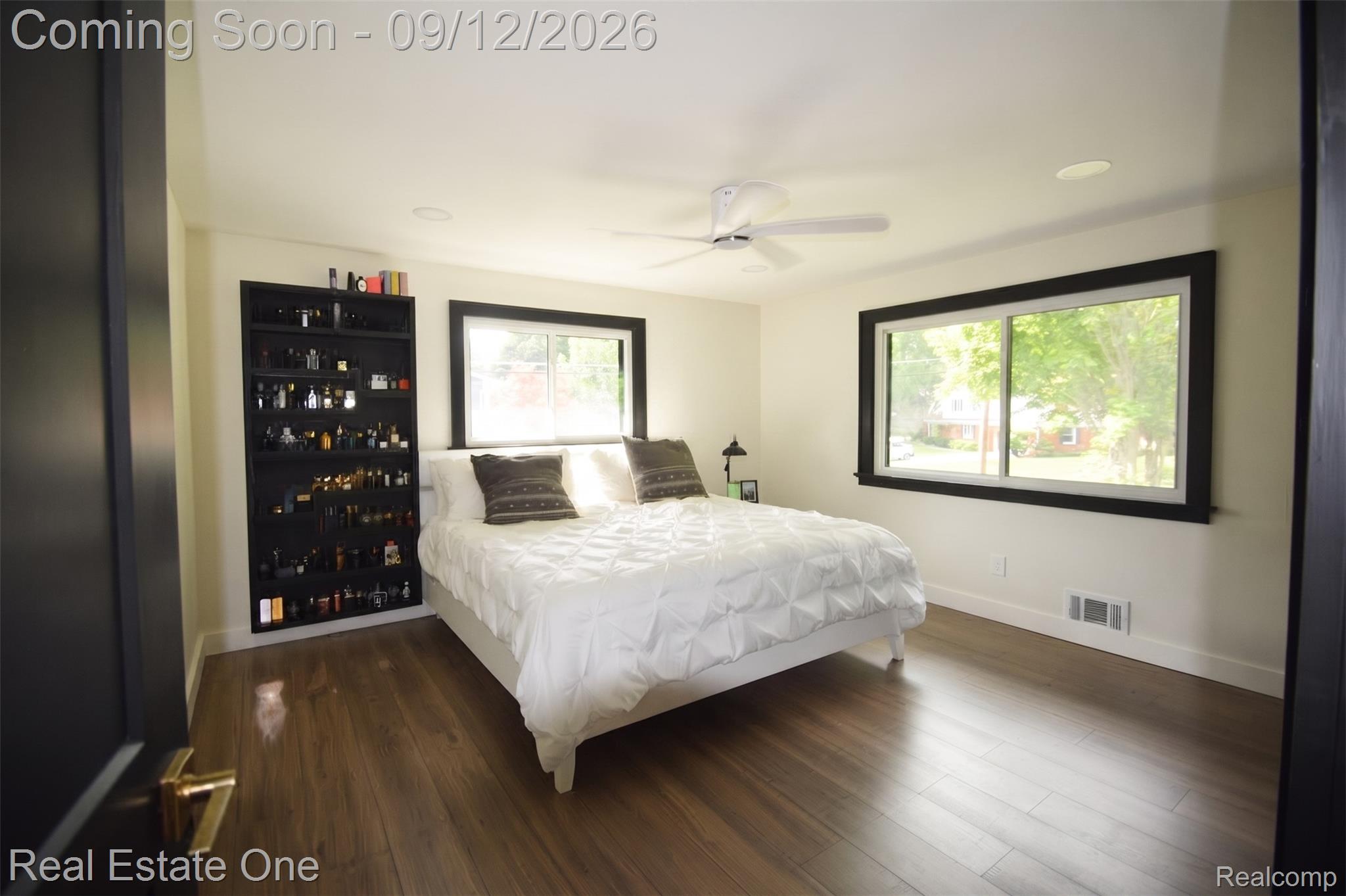 2911 Aldgate Drive