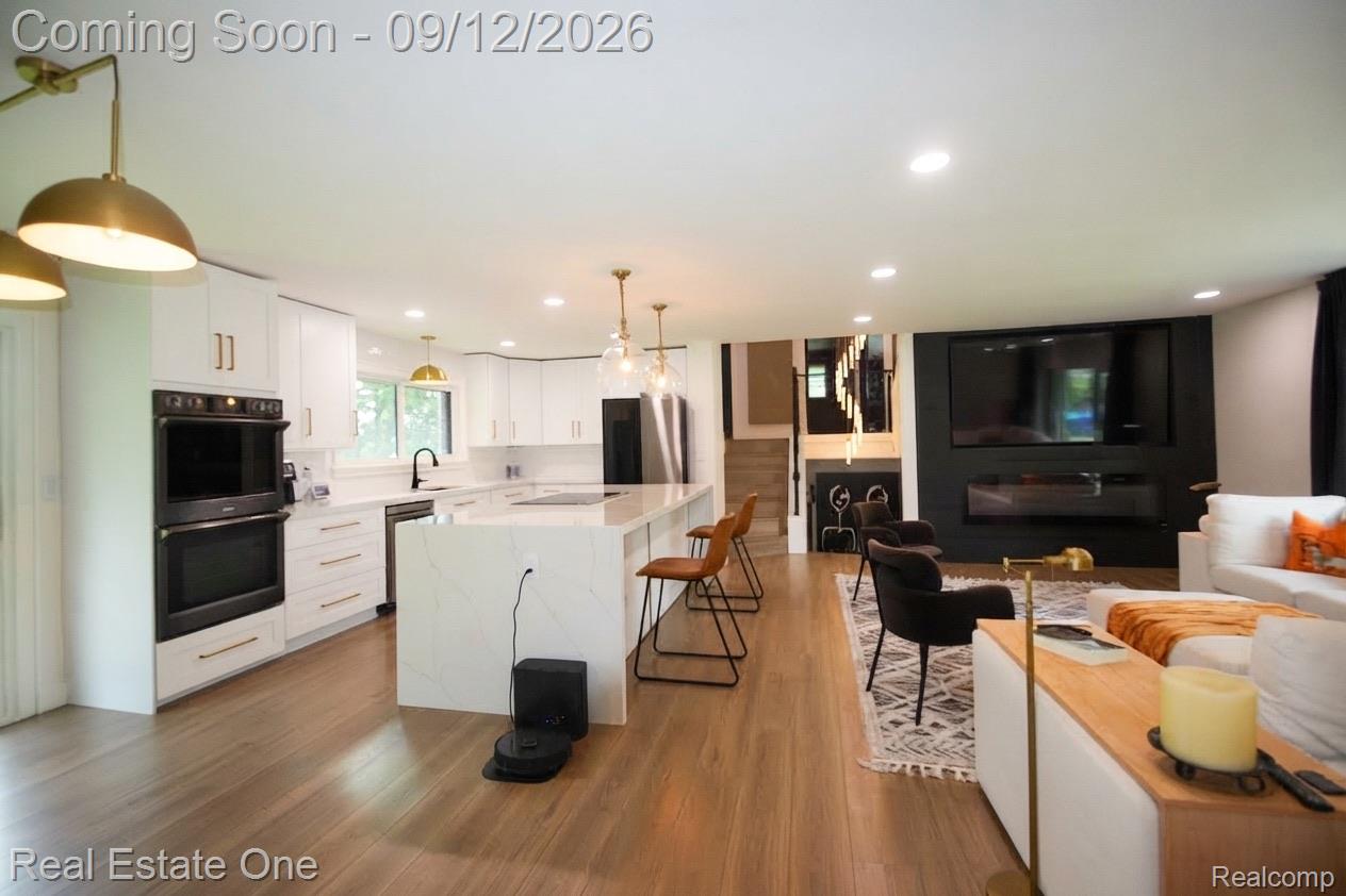 2911 Aldgate Drive
