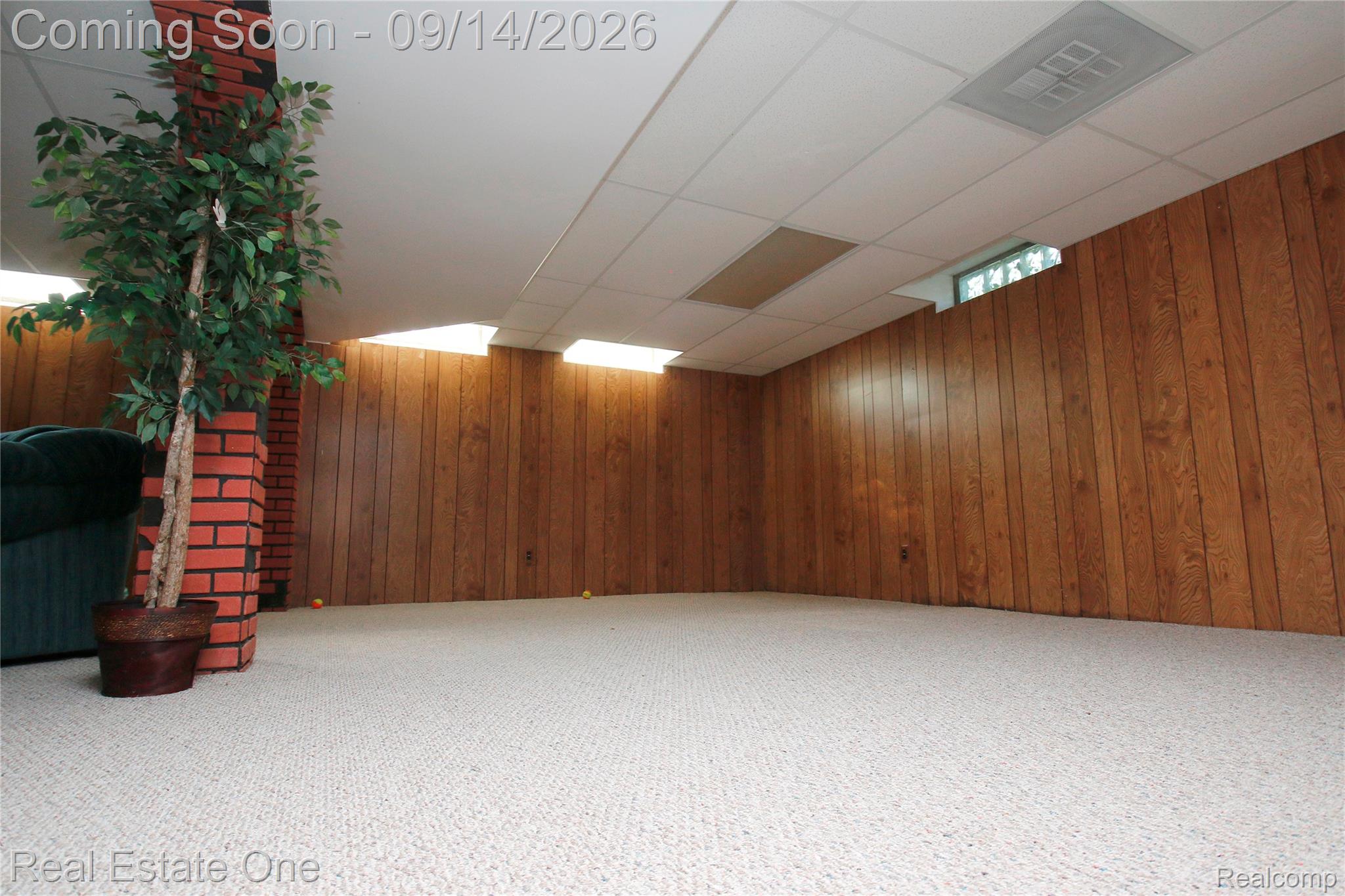 6039 Walker Drive