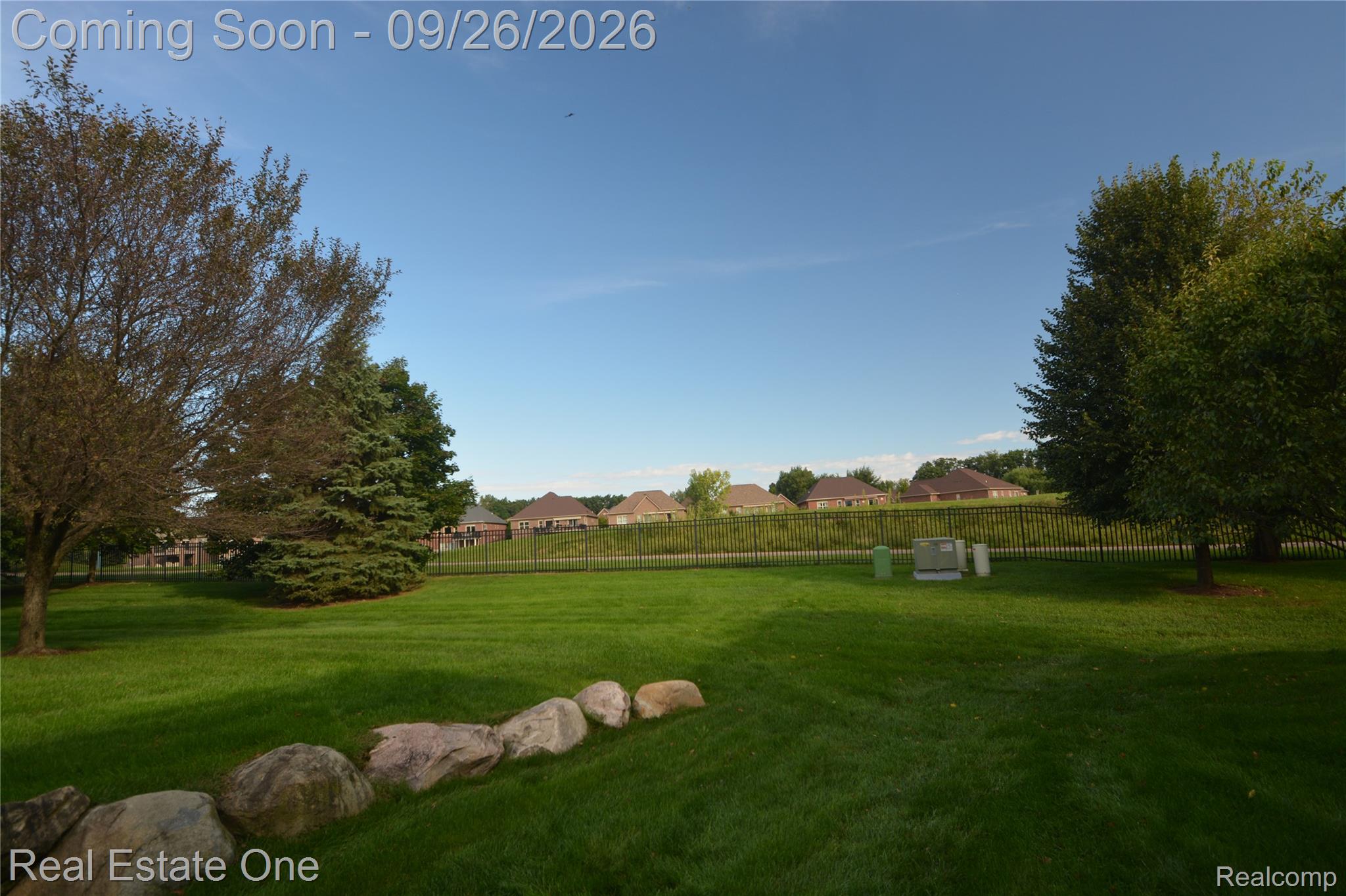 6825 Boulder Pointe Drive Unit: 32