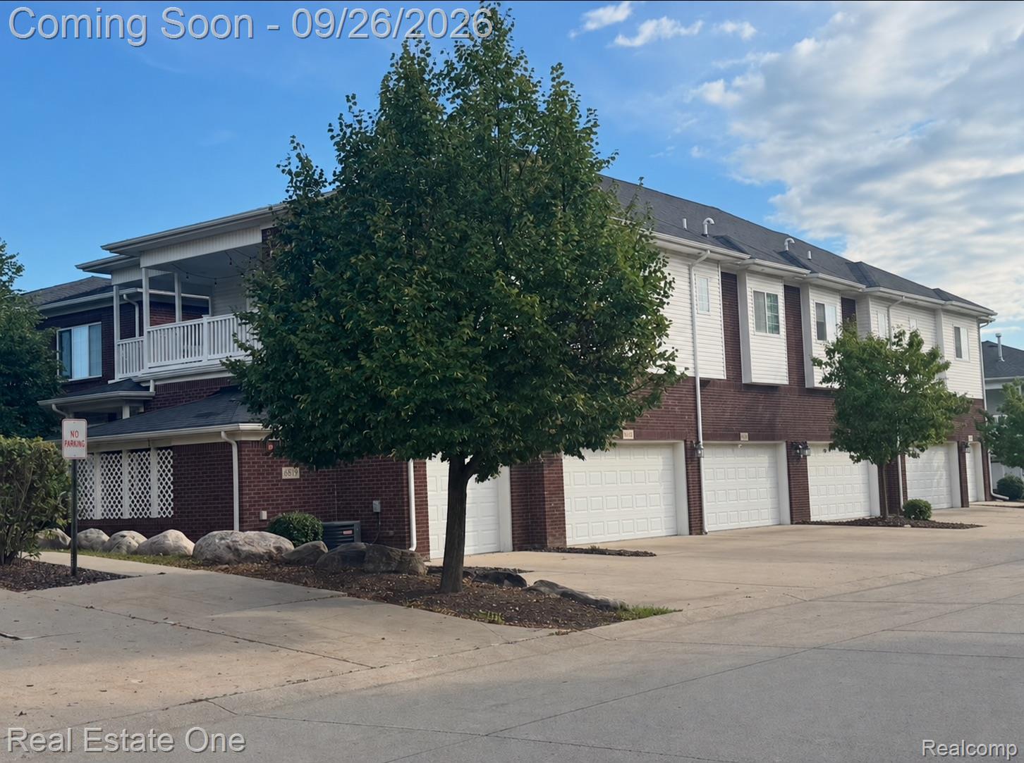 6825 Boulder Pointe Drive Unit: 32