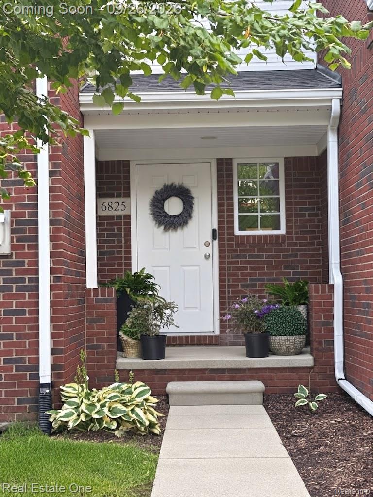 6825 Boulder Pointe Drive Unit: 32
