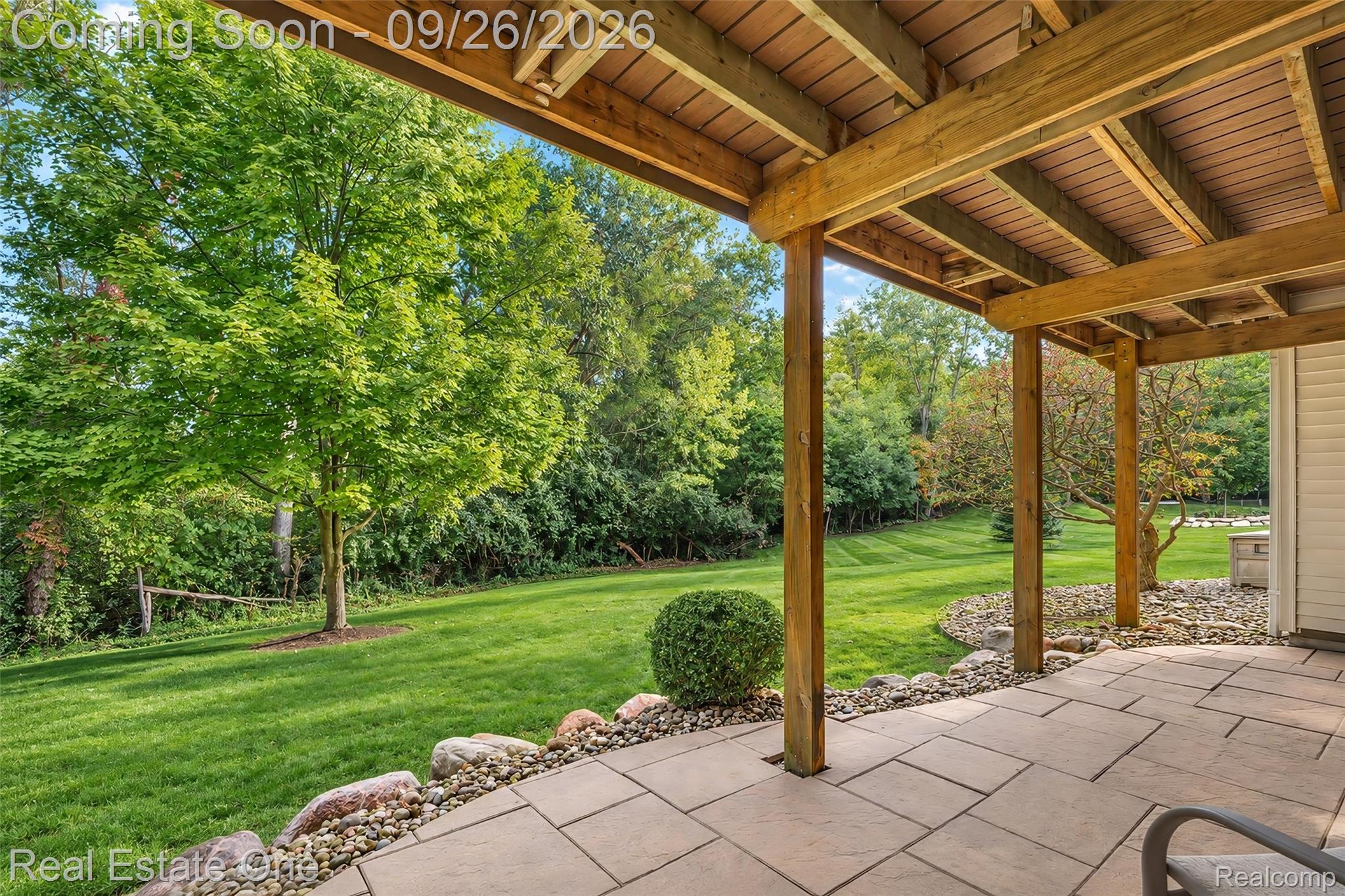4018 Hillsdale Drive