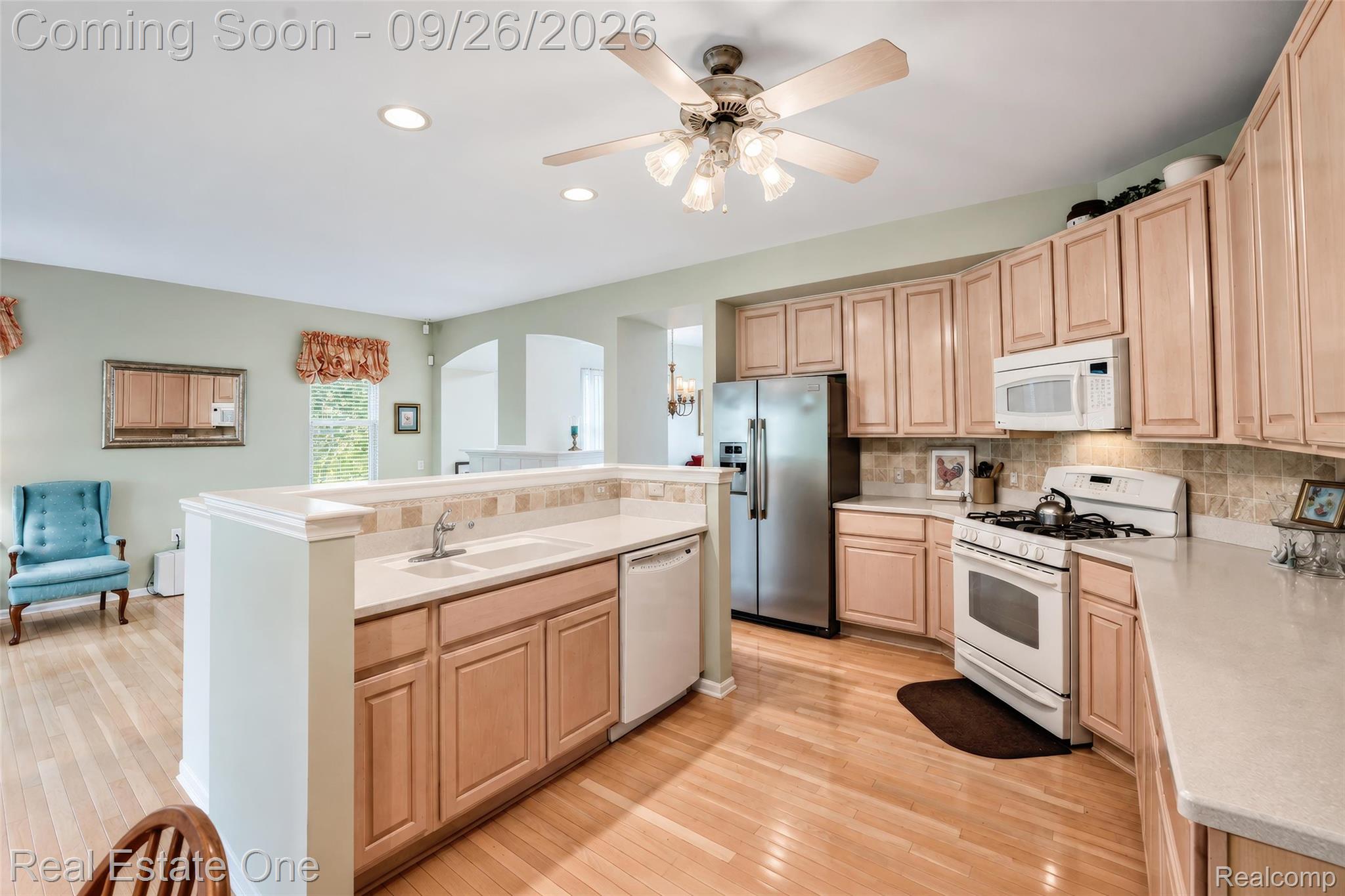 4018 Hillsdale Drive