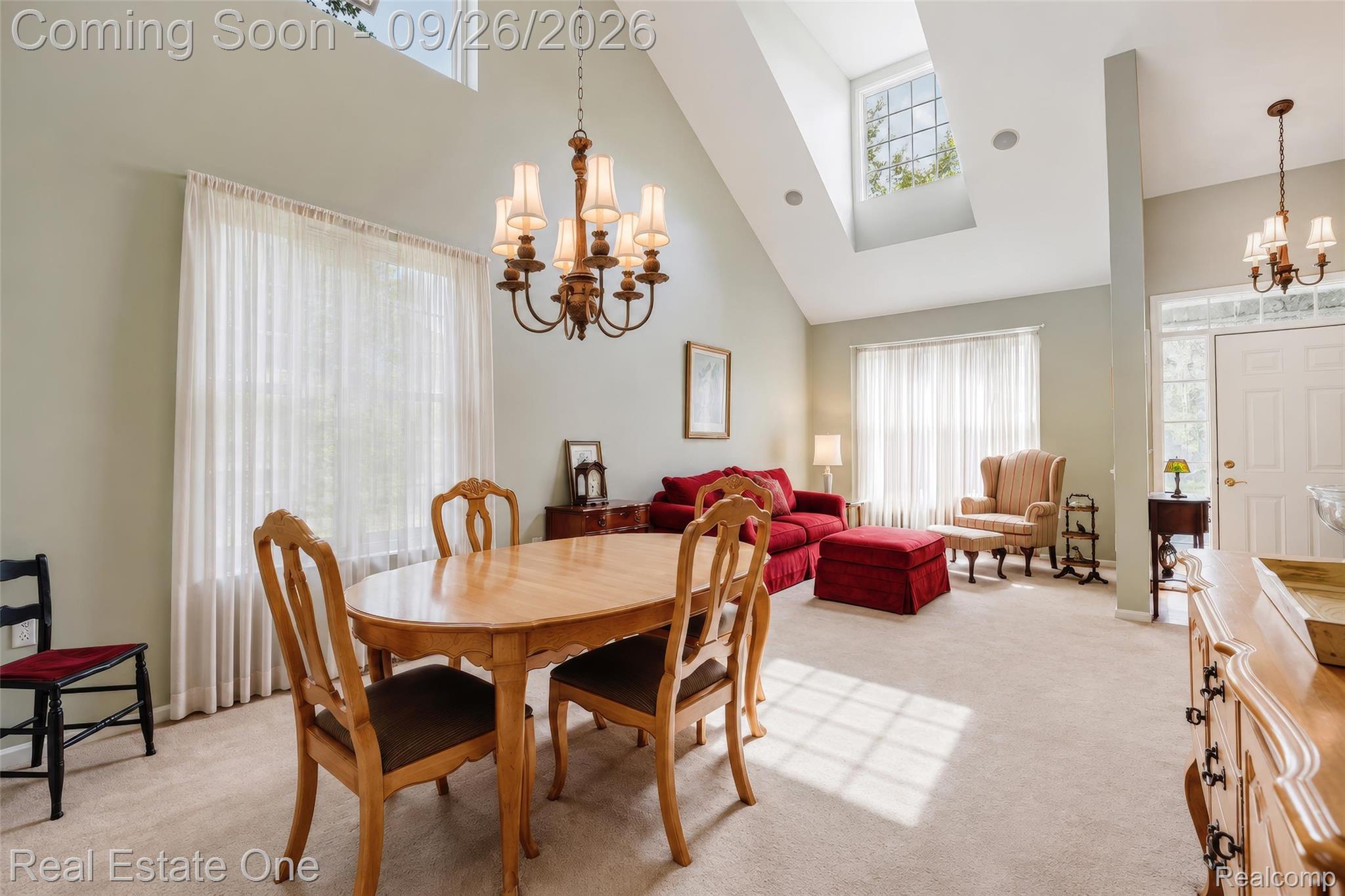4018 Hillsdale Drive