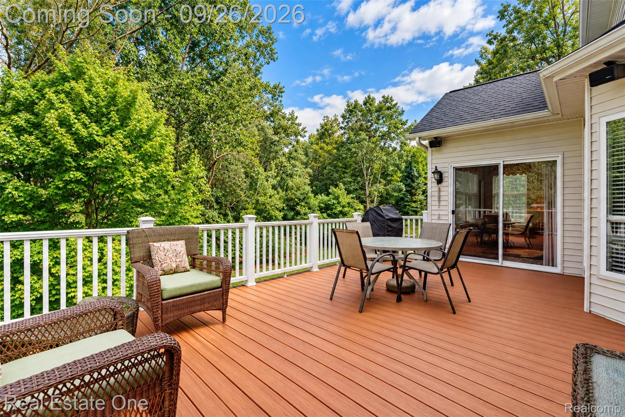 4018 Hillsdale Drive
