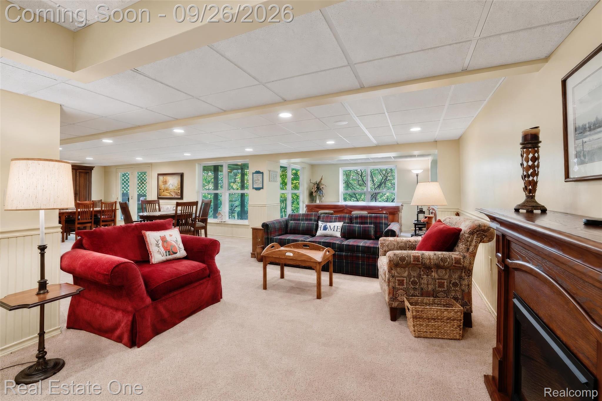 4018 Hillsdale Drive
