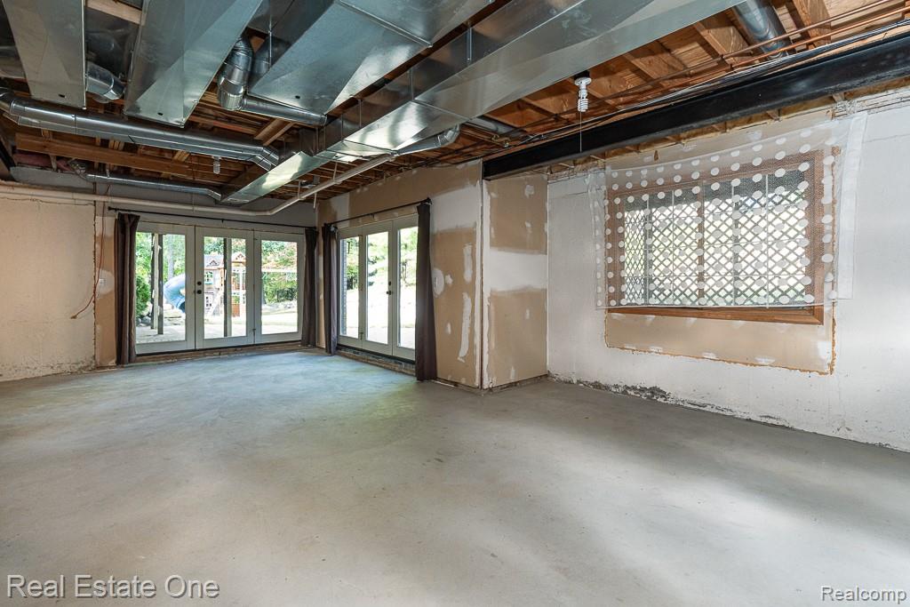 670 Cherry Tree Lane