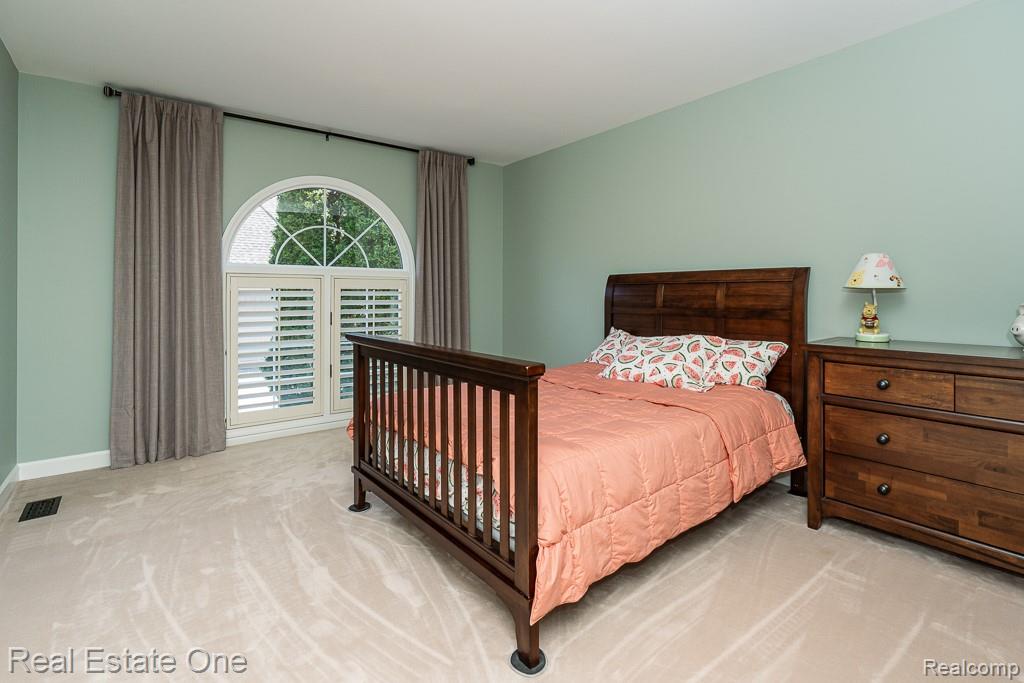 670 Cherry Tree Lane