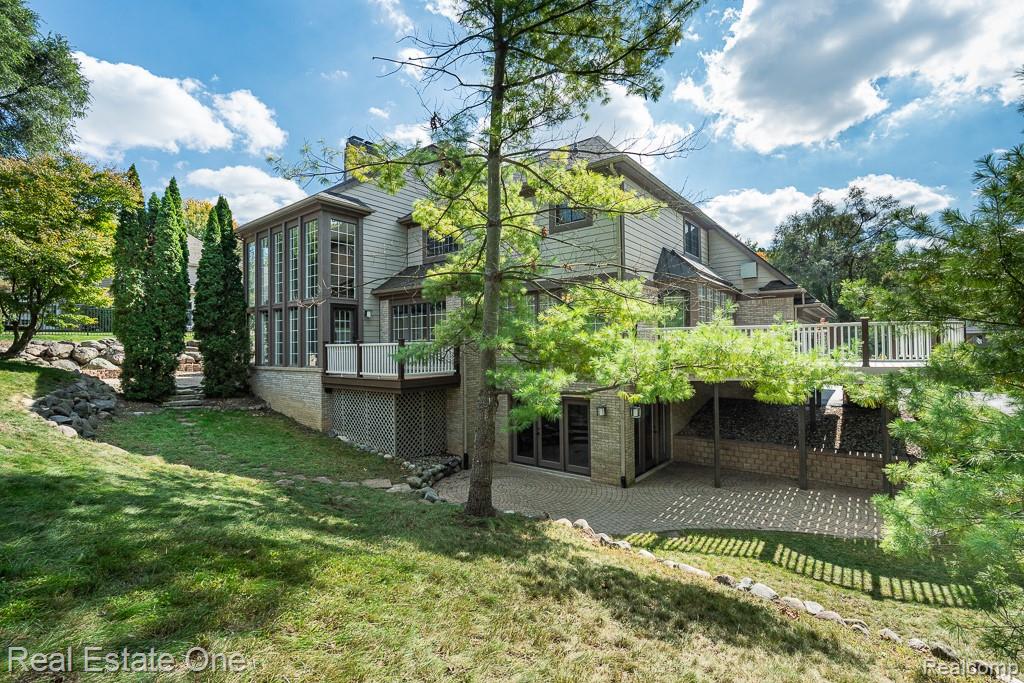 670 Cherry Tree Lane