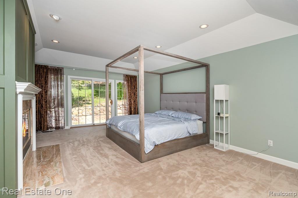 670 Cherry Tree Lane