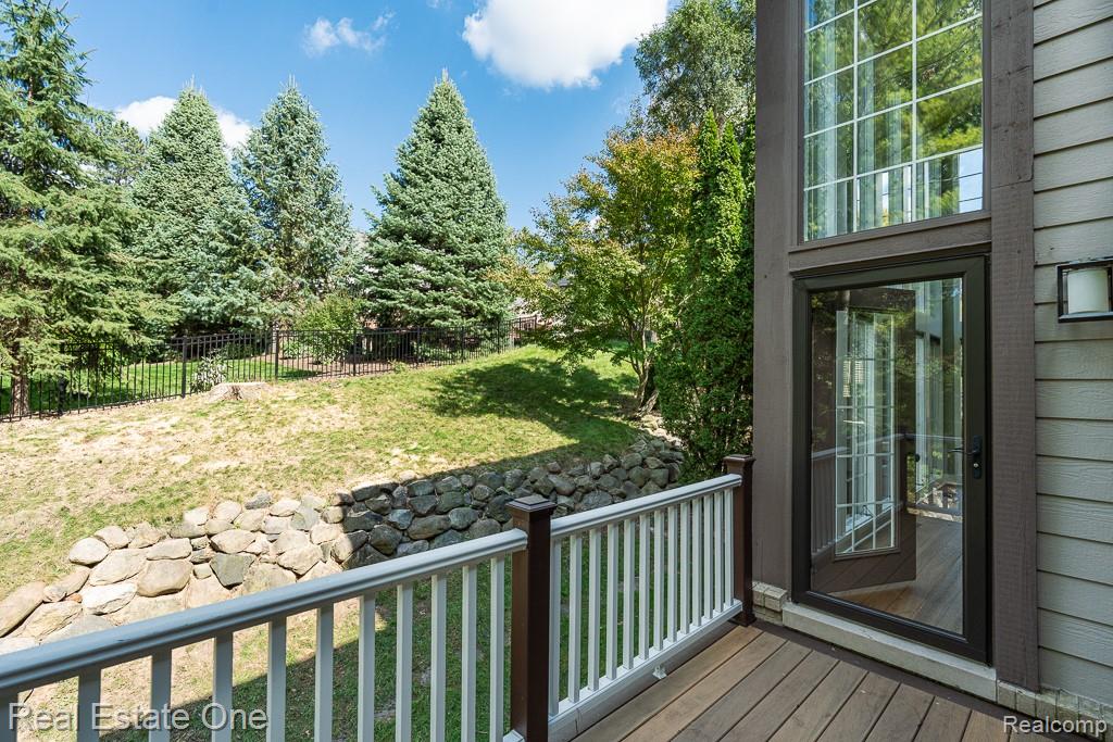 670 Cherry Tree Lane
