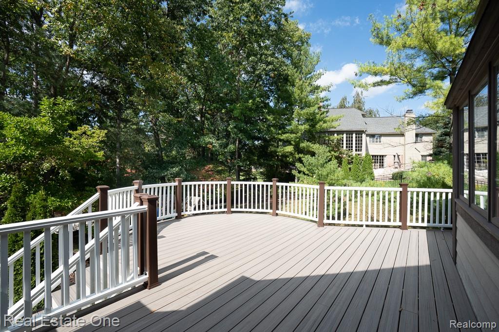 670 Cherry Tree Lane