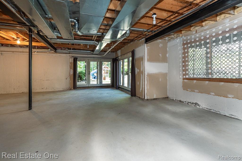 670 Cherry Tree Lane