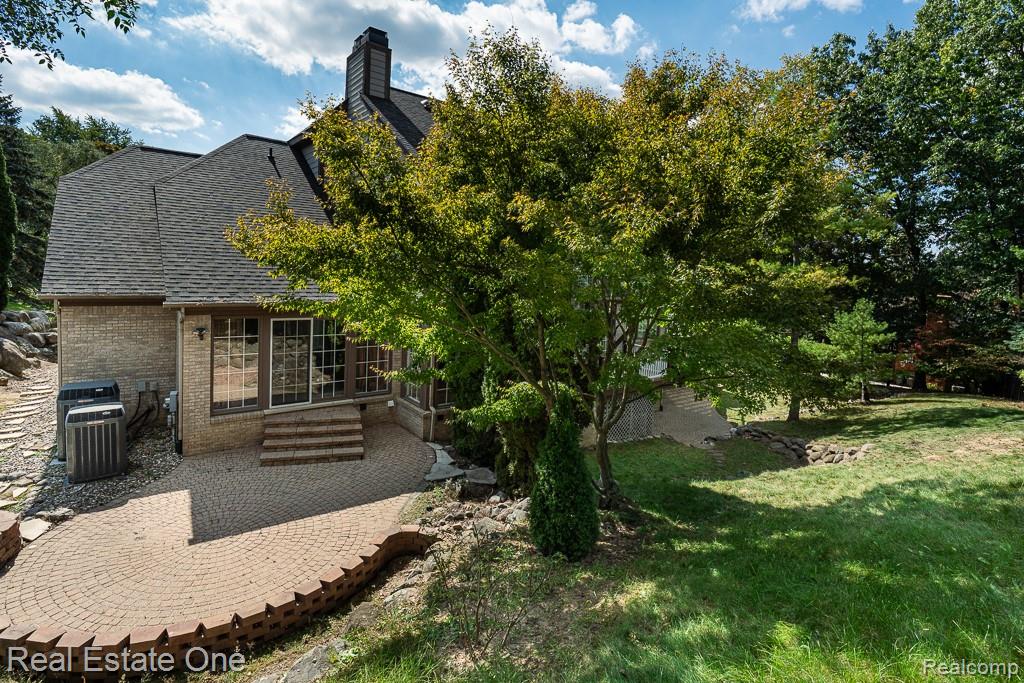 670 Cherry Tree Lane