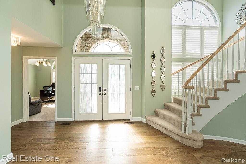 670 Cherry Tree Lane