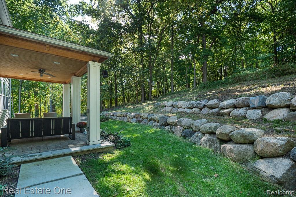 201 Beechview Drive S