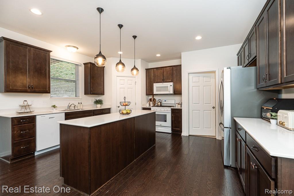 201 Beechview Drive S