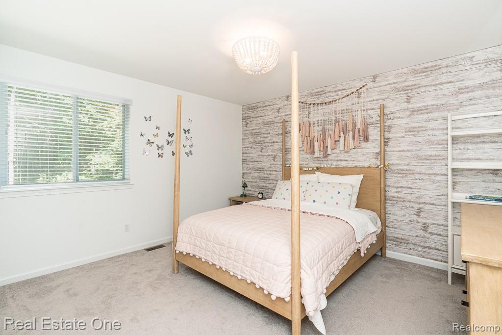 201 Beechview Drive S