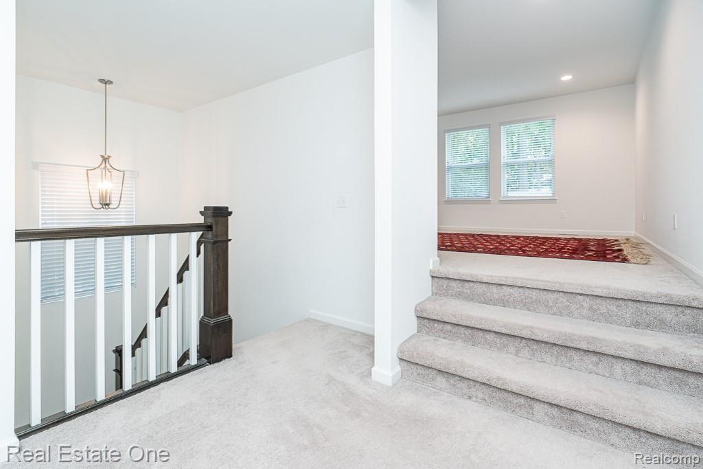 201 Beechview Drive S