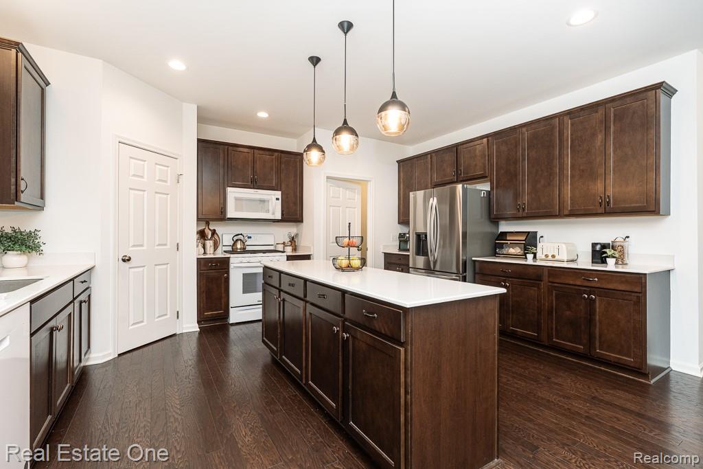 201 Beechview Drive S