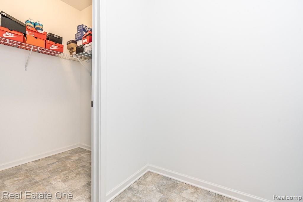 201 Beechview Drive S