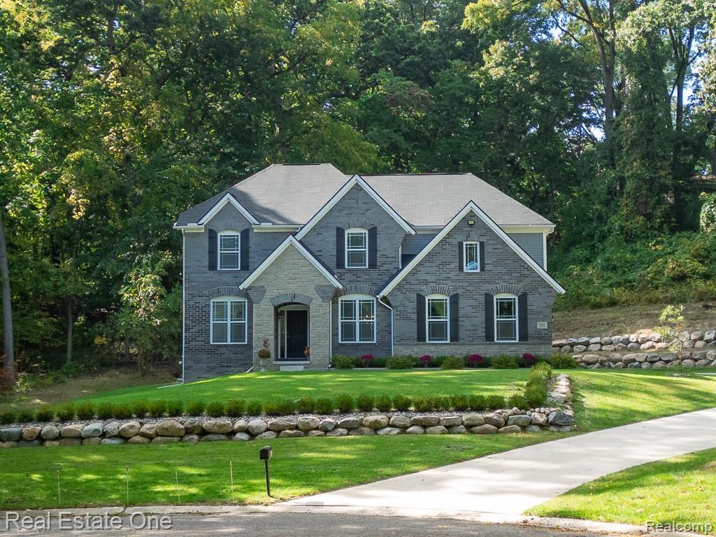201 Beechview Drive S