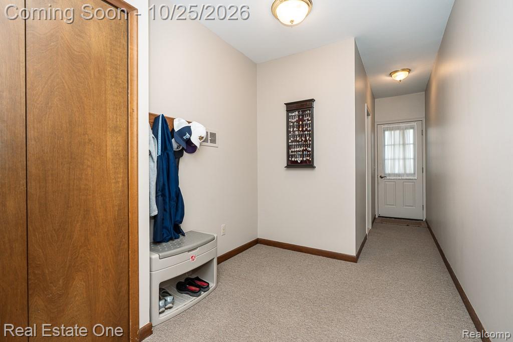 16349 Monticello DR