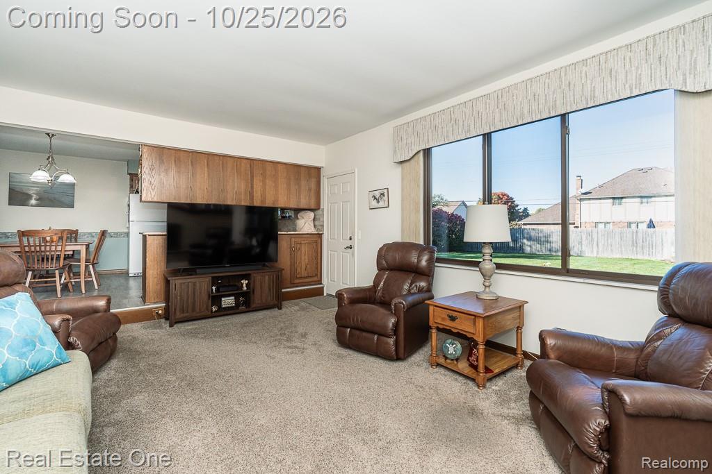 16349 Monticello DR