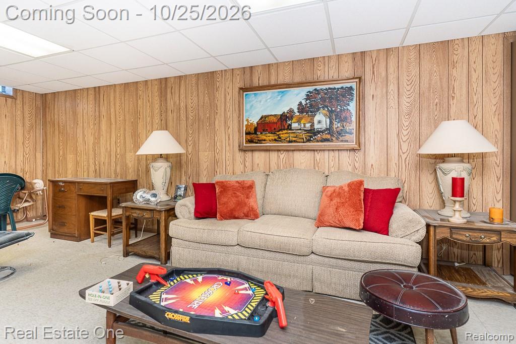16349 Monticello DR
