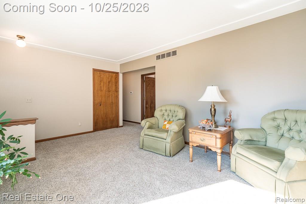 16349 Monticello DR