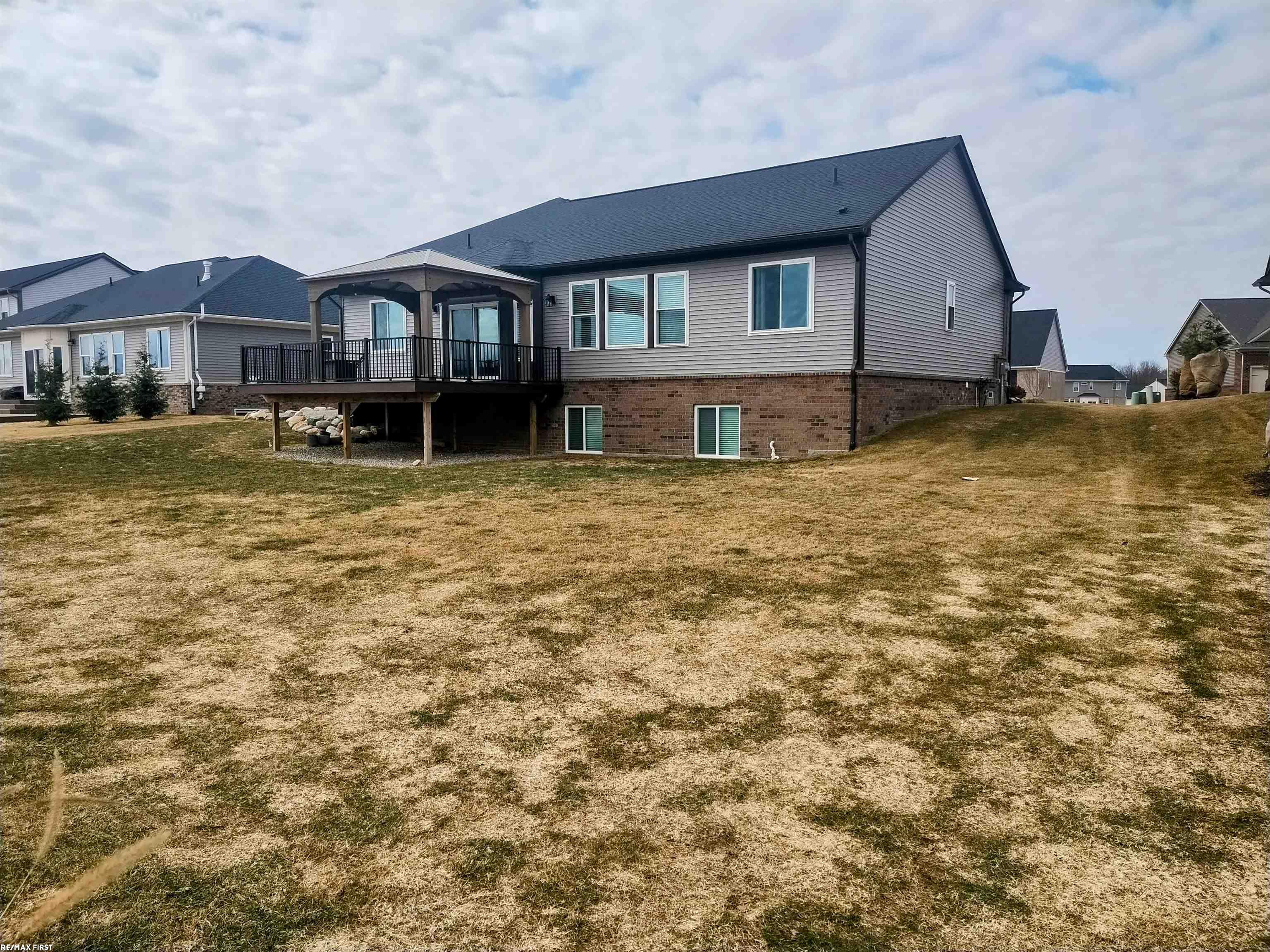 665 Tullamore CIR
