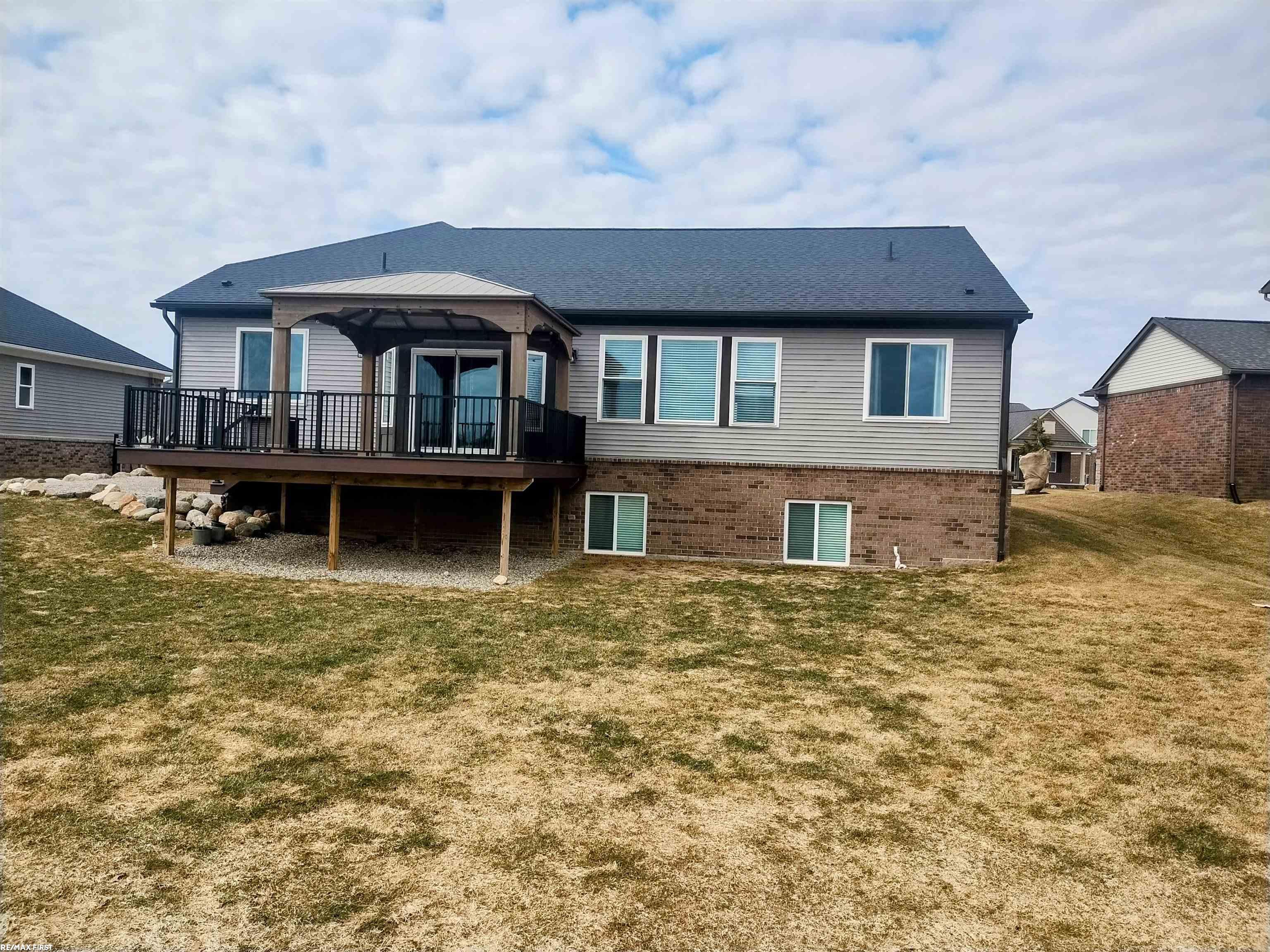 665 Tullamore CIR