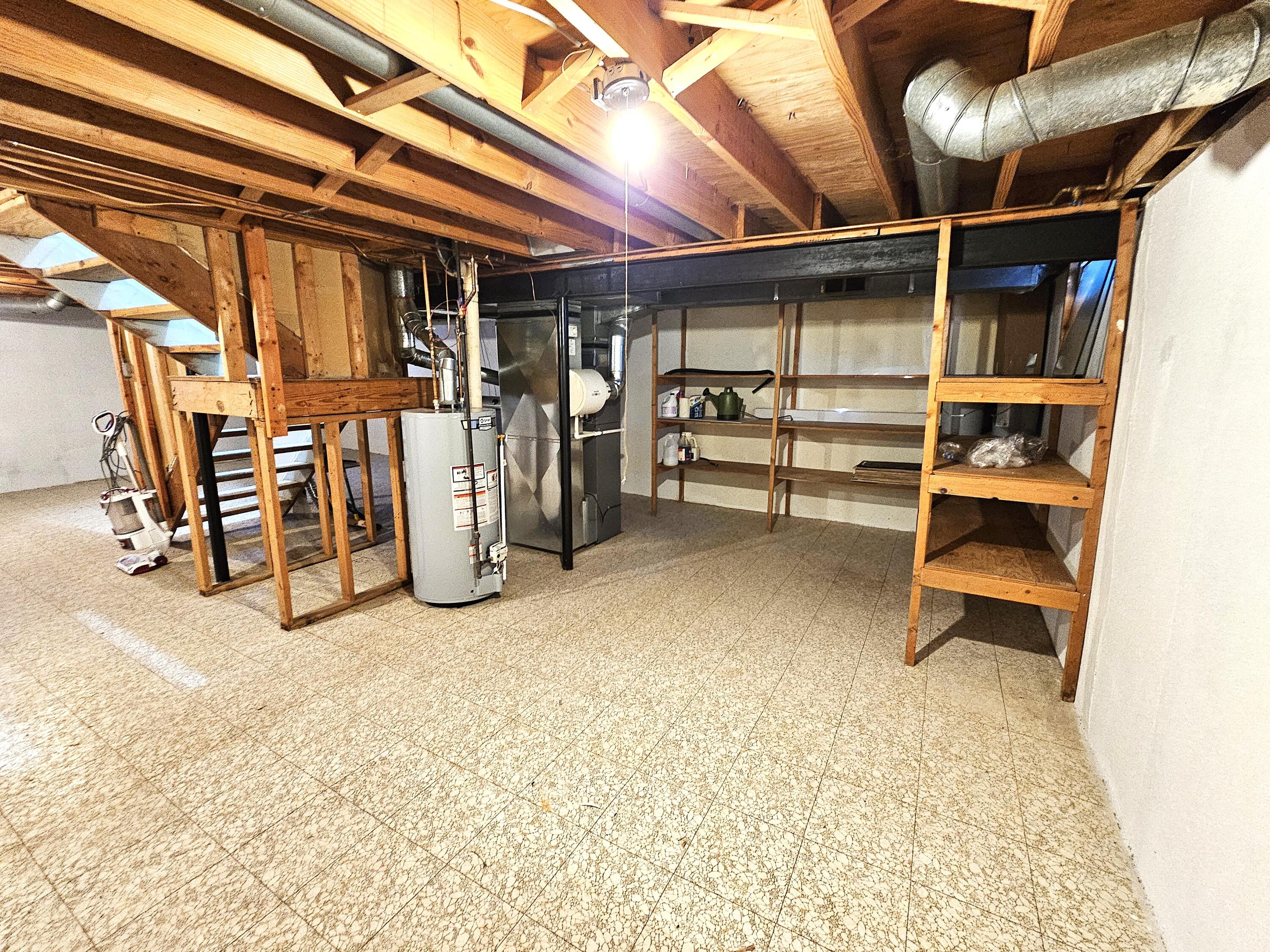 1976 Ridge Court
