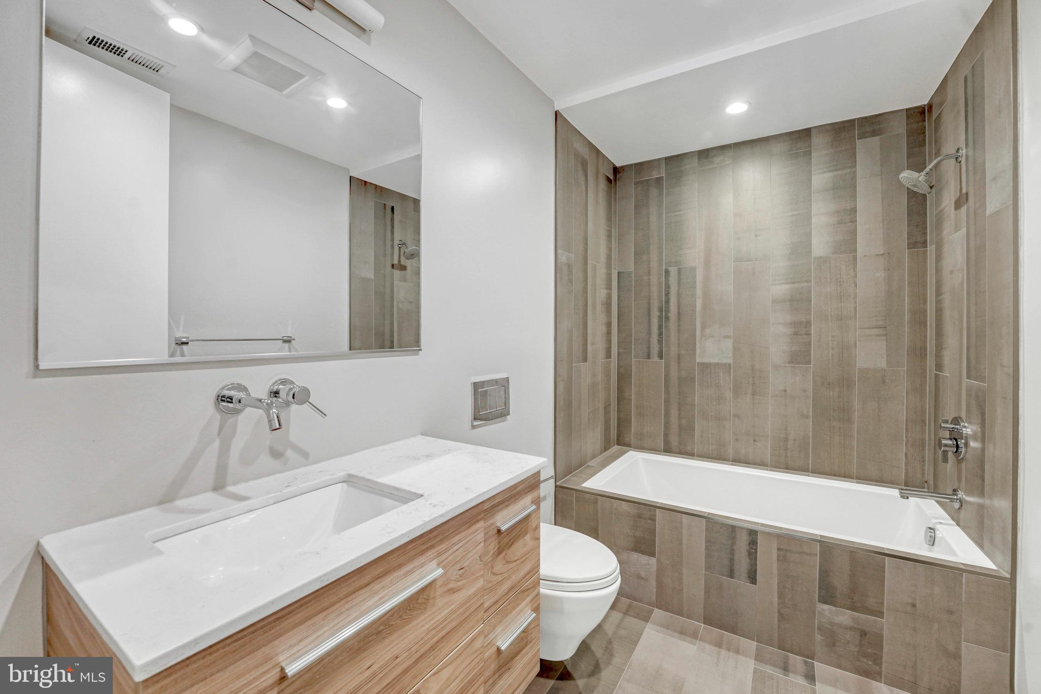 505 K STREET NE Unit: 1