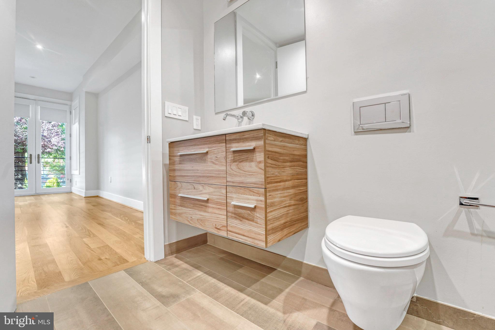 505 K STREET NE Unit: 1