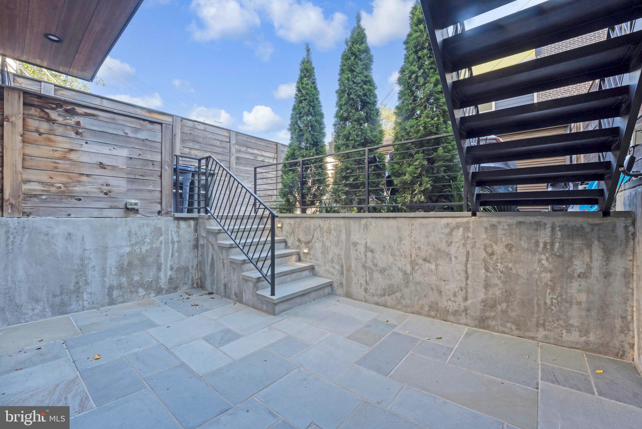 505 K STREET NE Unit: 1