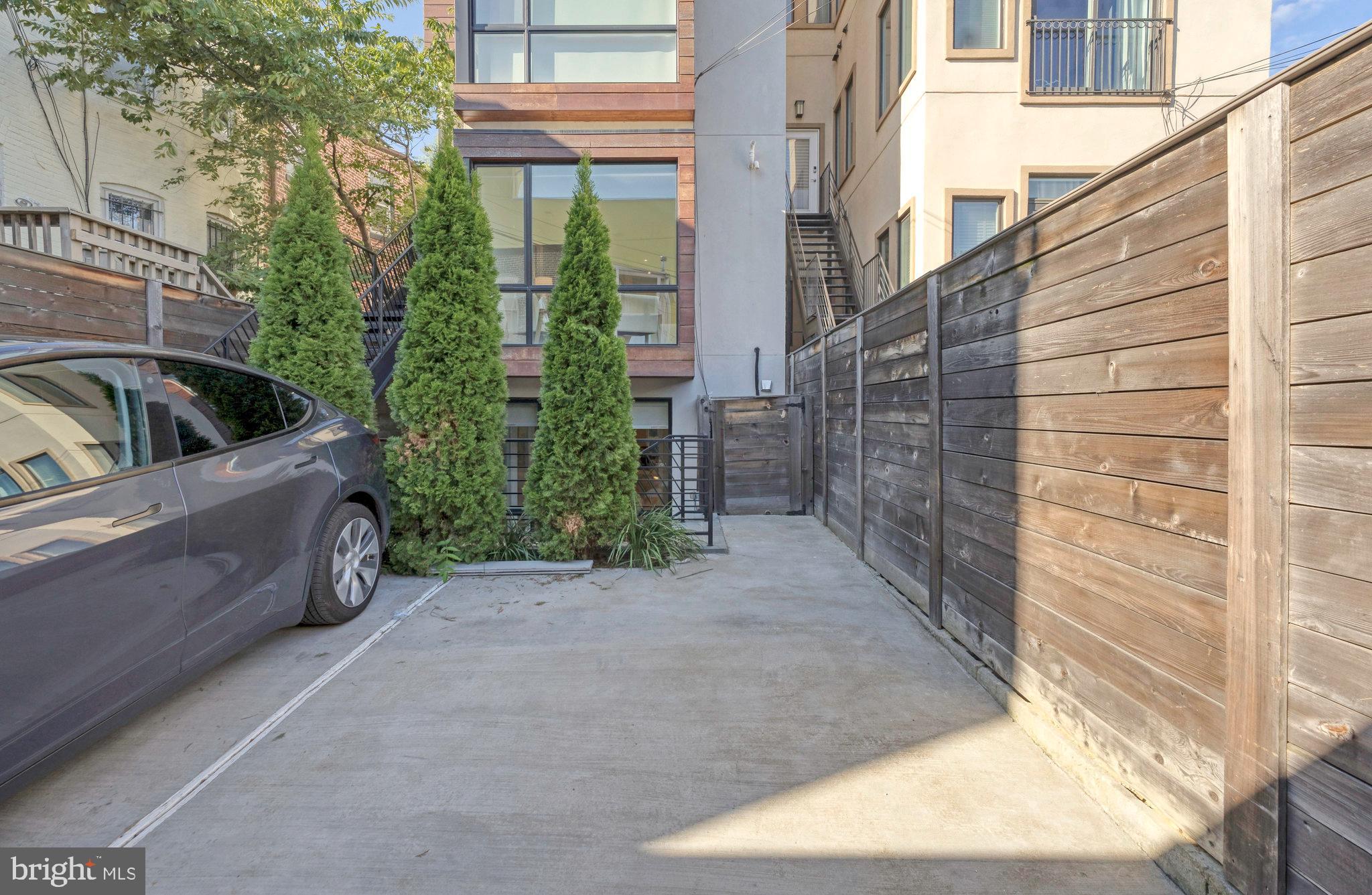 505 K STREET NE Unit: 1