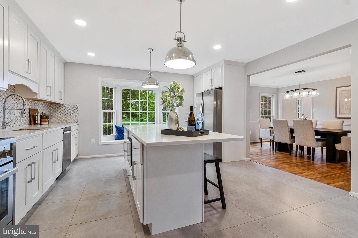 9908 Kentsdale Dr