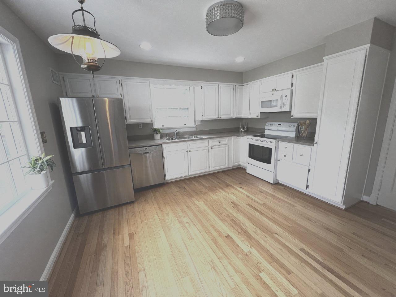 5600 BEAM COURT