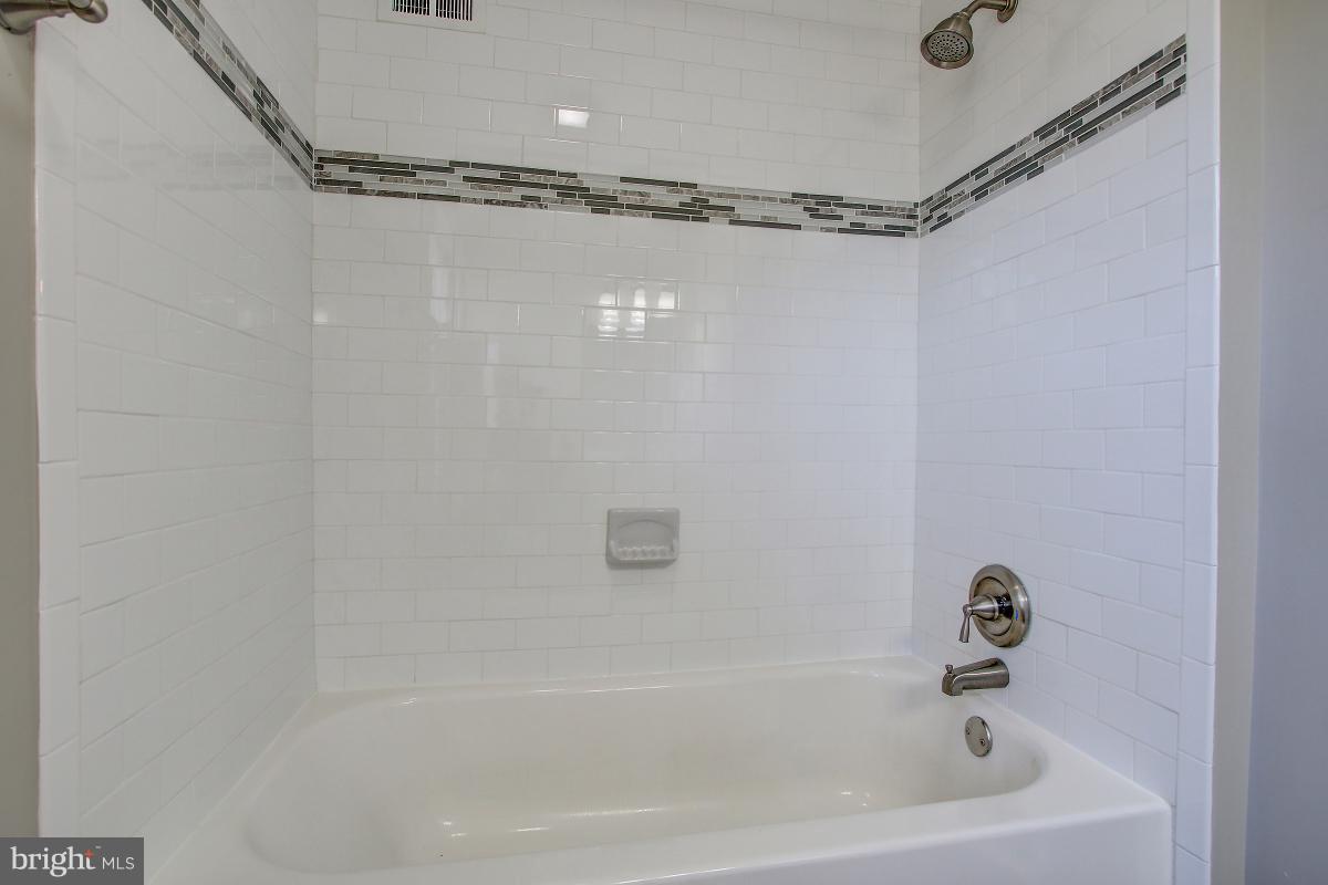 5600 BEAM COURT
