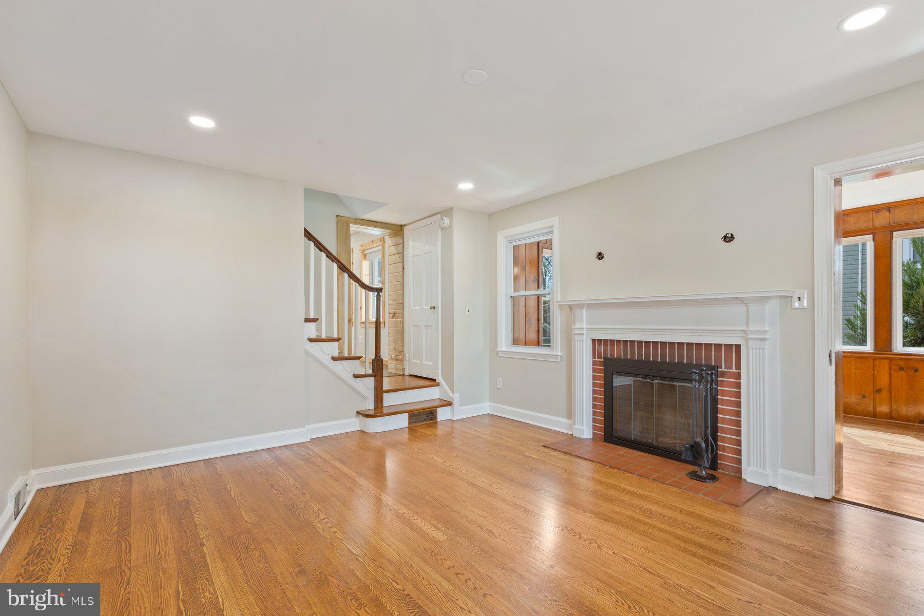 2027 N Utah St
