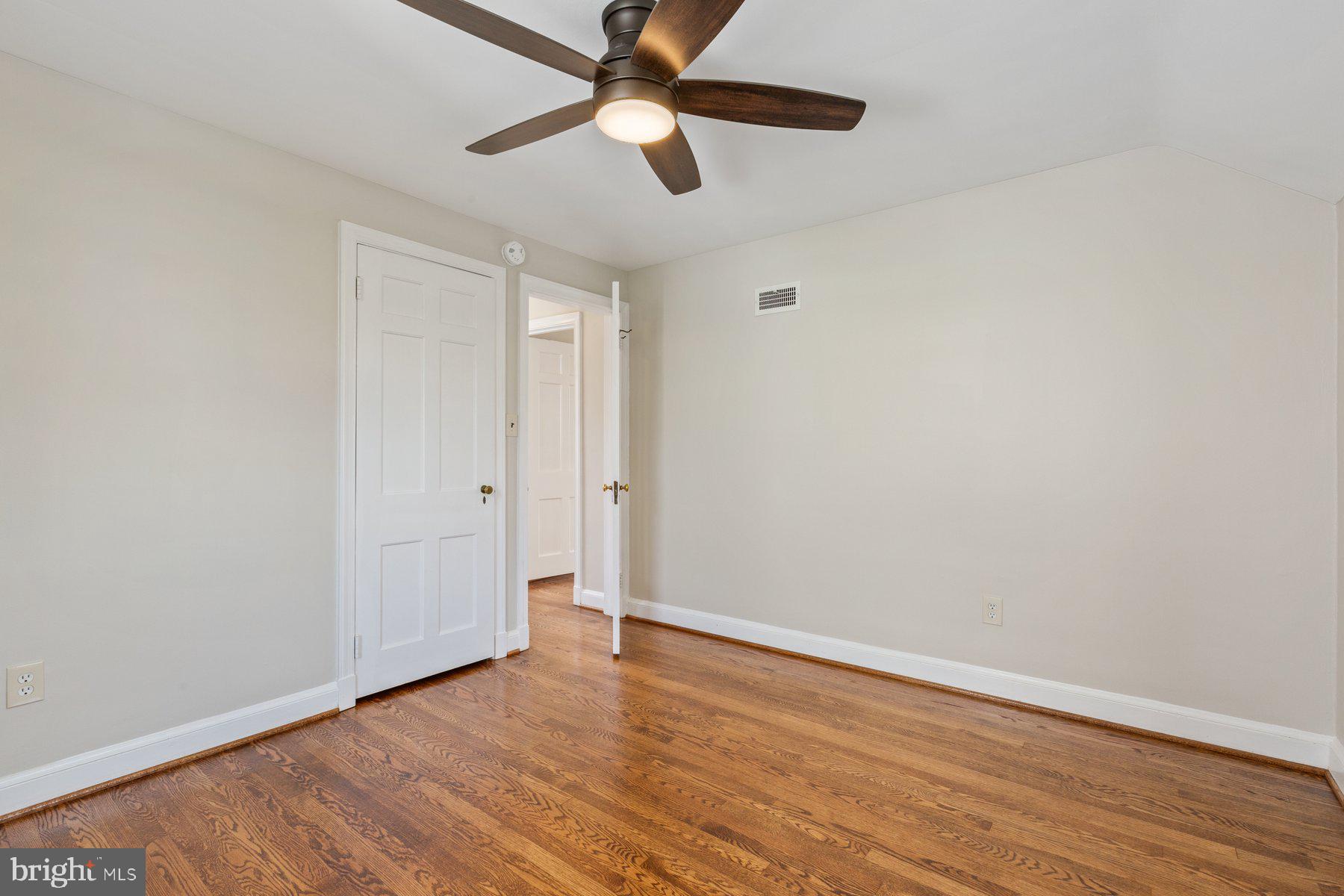 2027 N Utah St