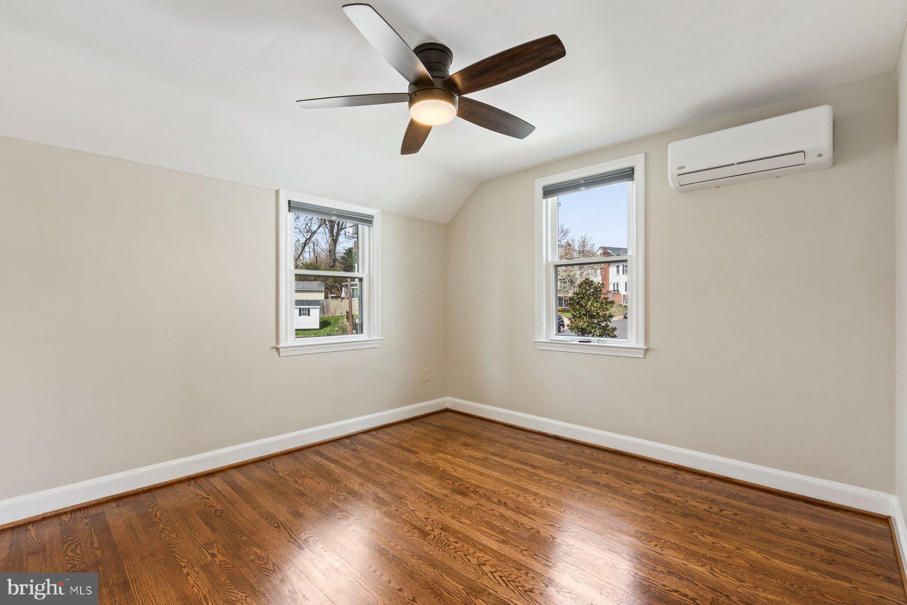 2027 N Utah St