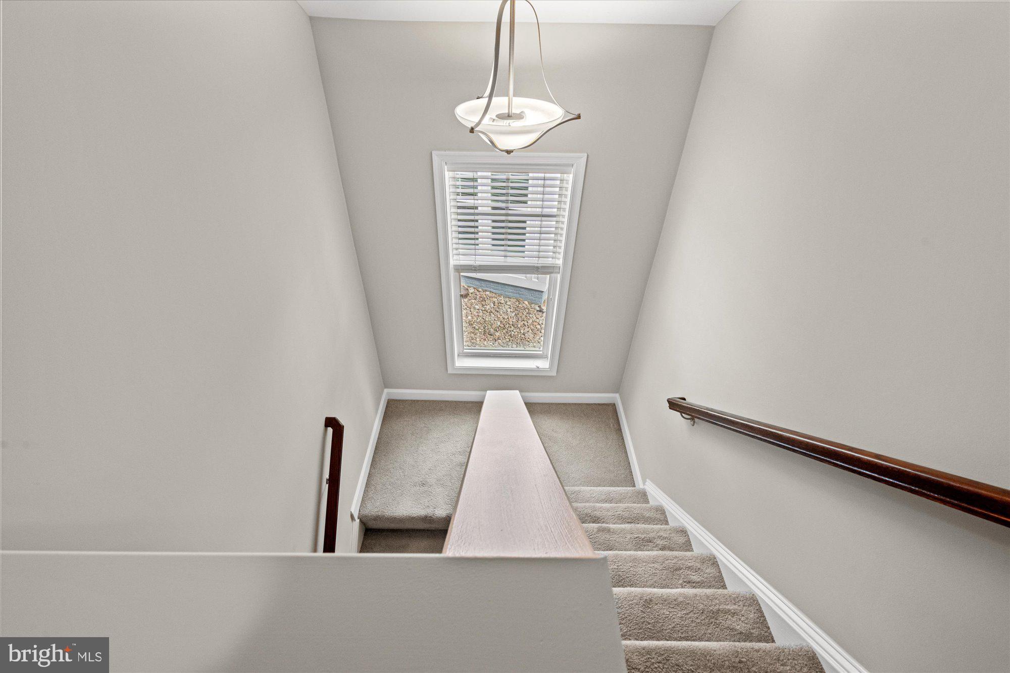 1022 RAILROAD AVENUE 4