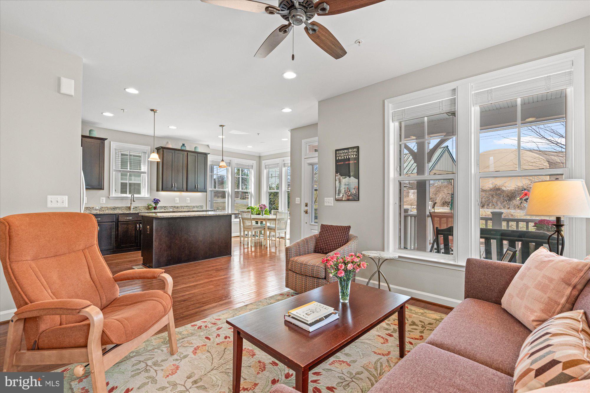 1022 RAILROAD AVENUE 4