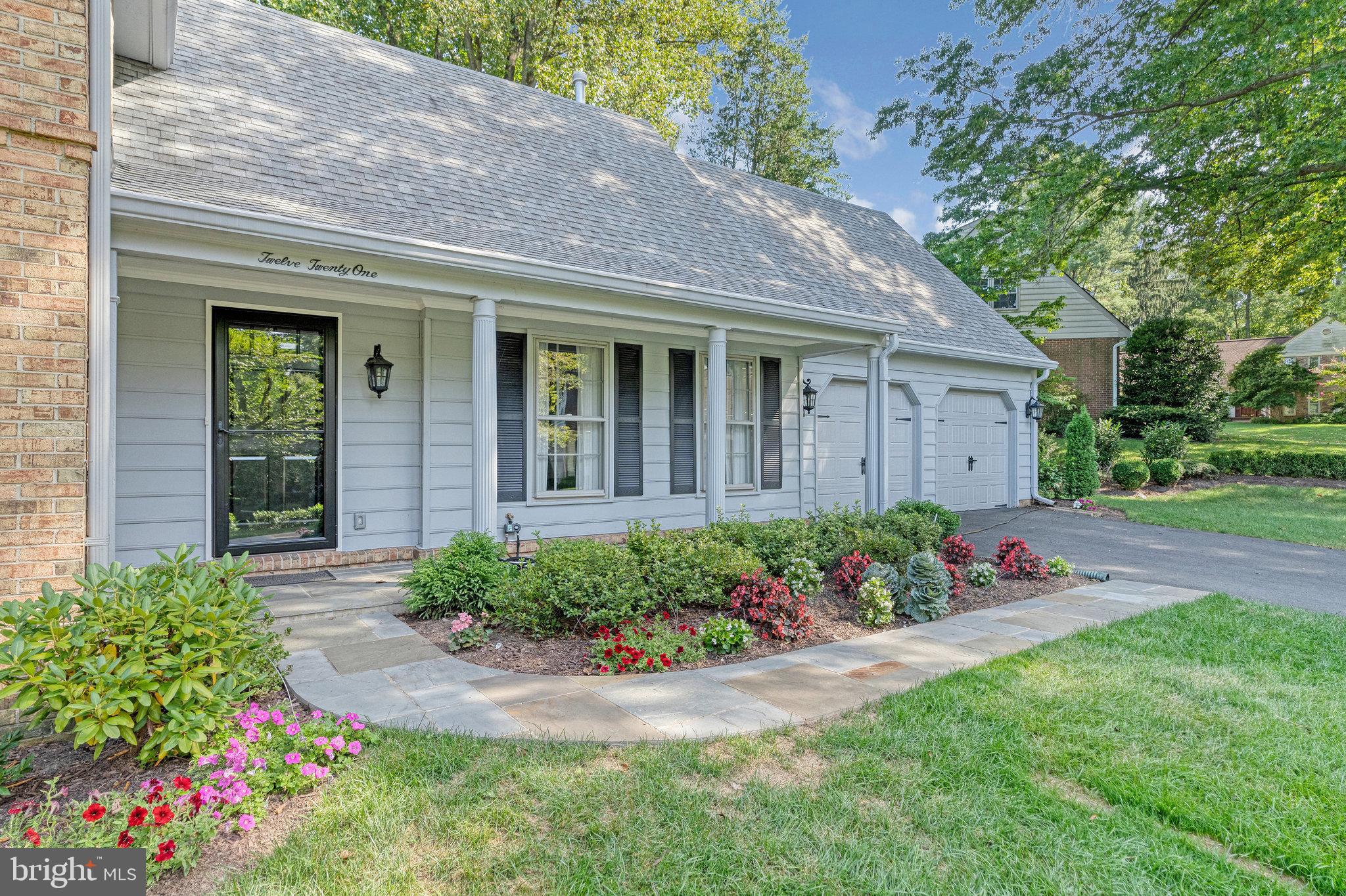 1221 OLD STABLE ROAD